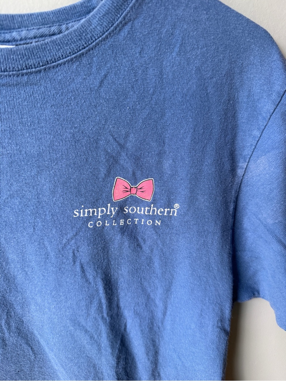 Simply Southern Sisters Graphic Tee Blue Short Sleeve Small - Picture 2 of 6